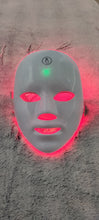Cargar imagen en el visor de la galería, Máscara facial LED
